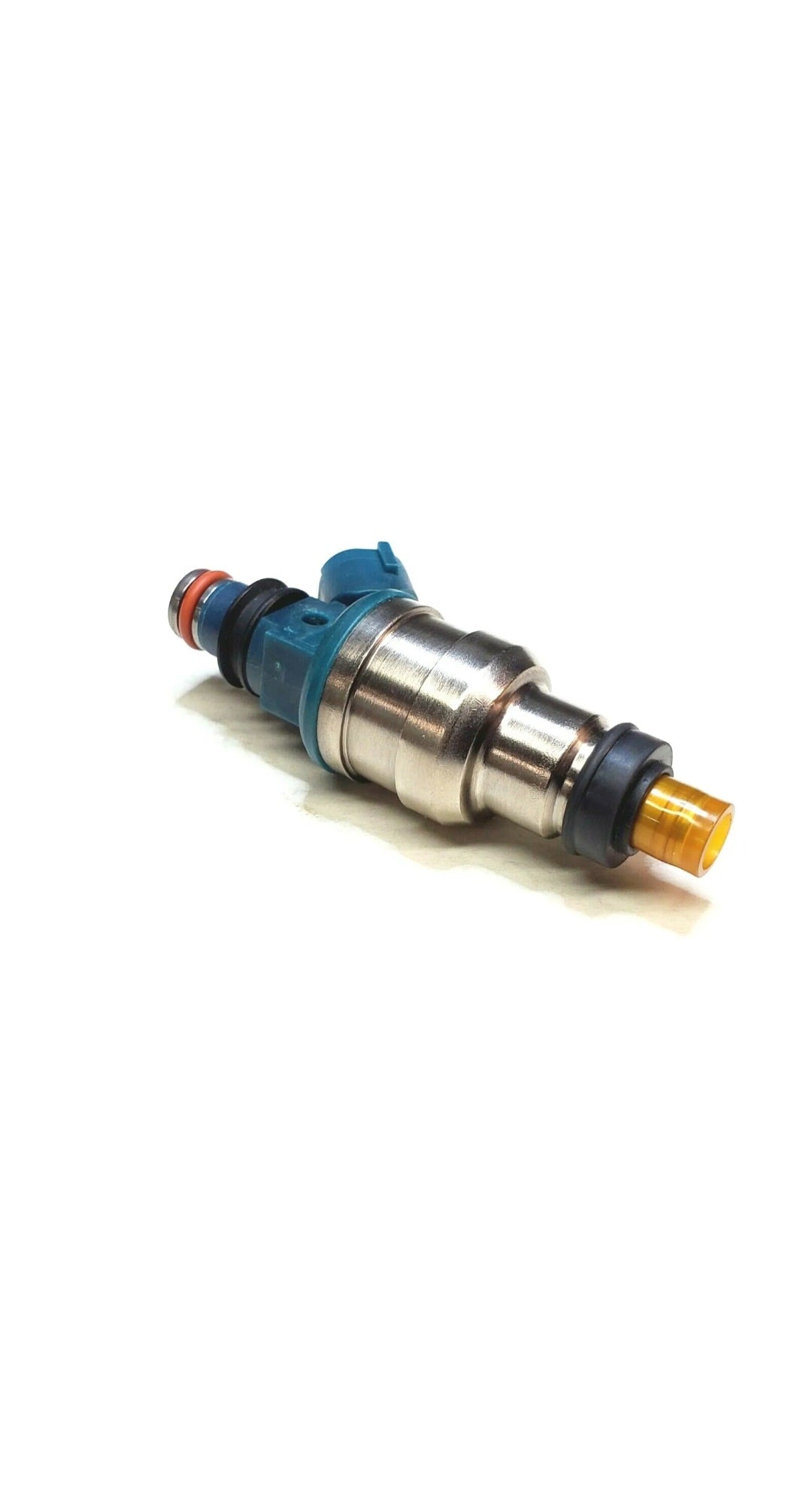 Set of 4 OEM Nikki INP-480 / FS01-13-250A fuel injectors