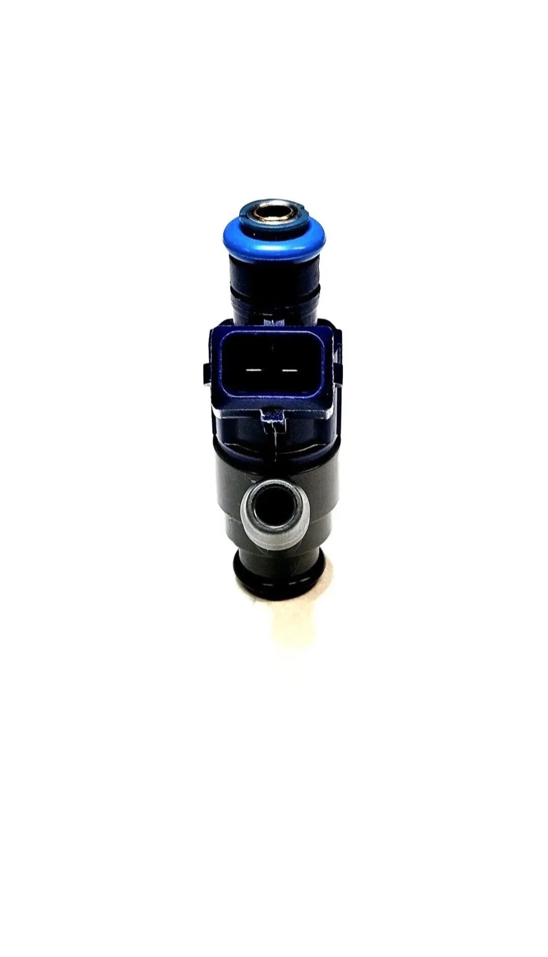 Set of 4 OEM Bosch 0280155791 / 06A906031C fuel injectors