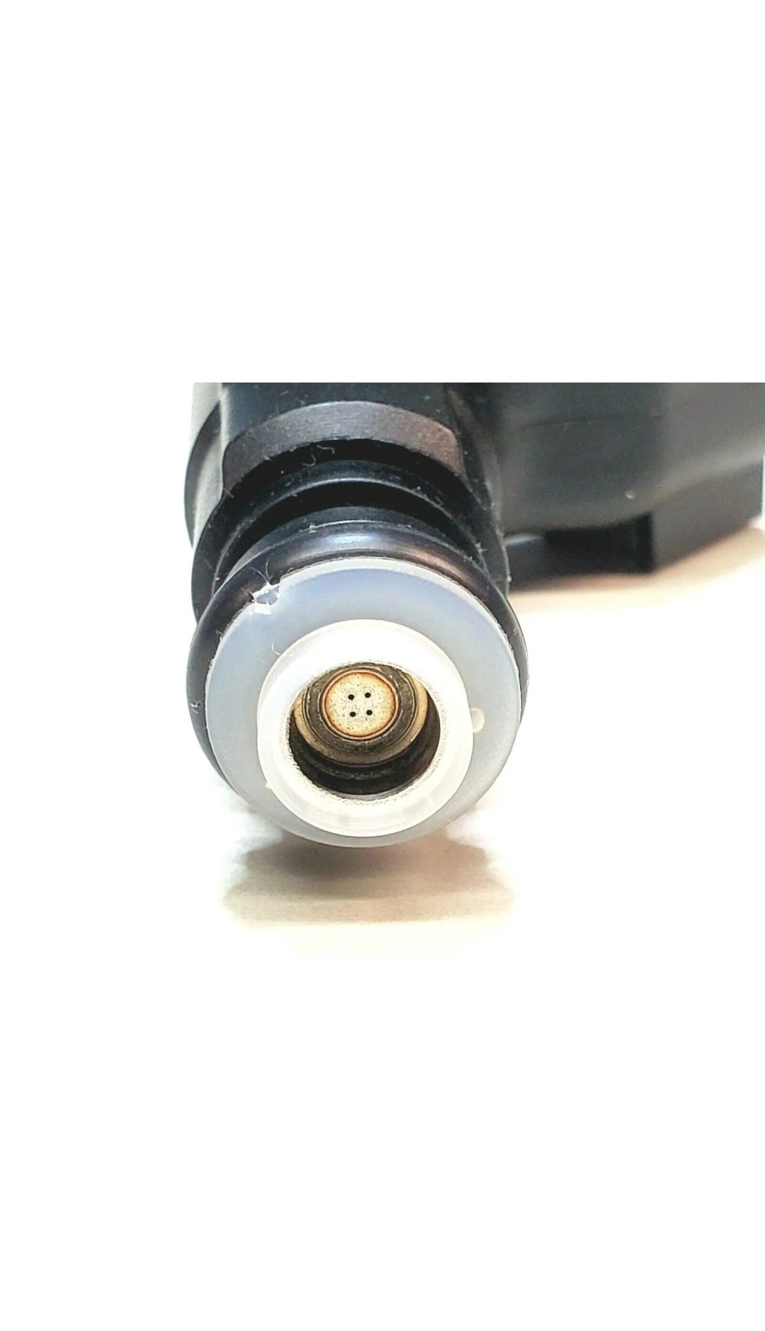 Set of 4 OEM Bosch 0280155991 / 13531487607 / 04891192AA fuel injectors