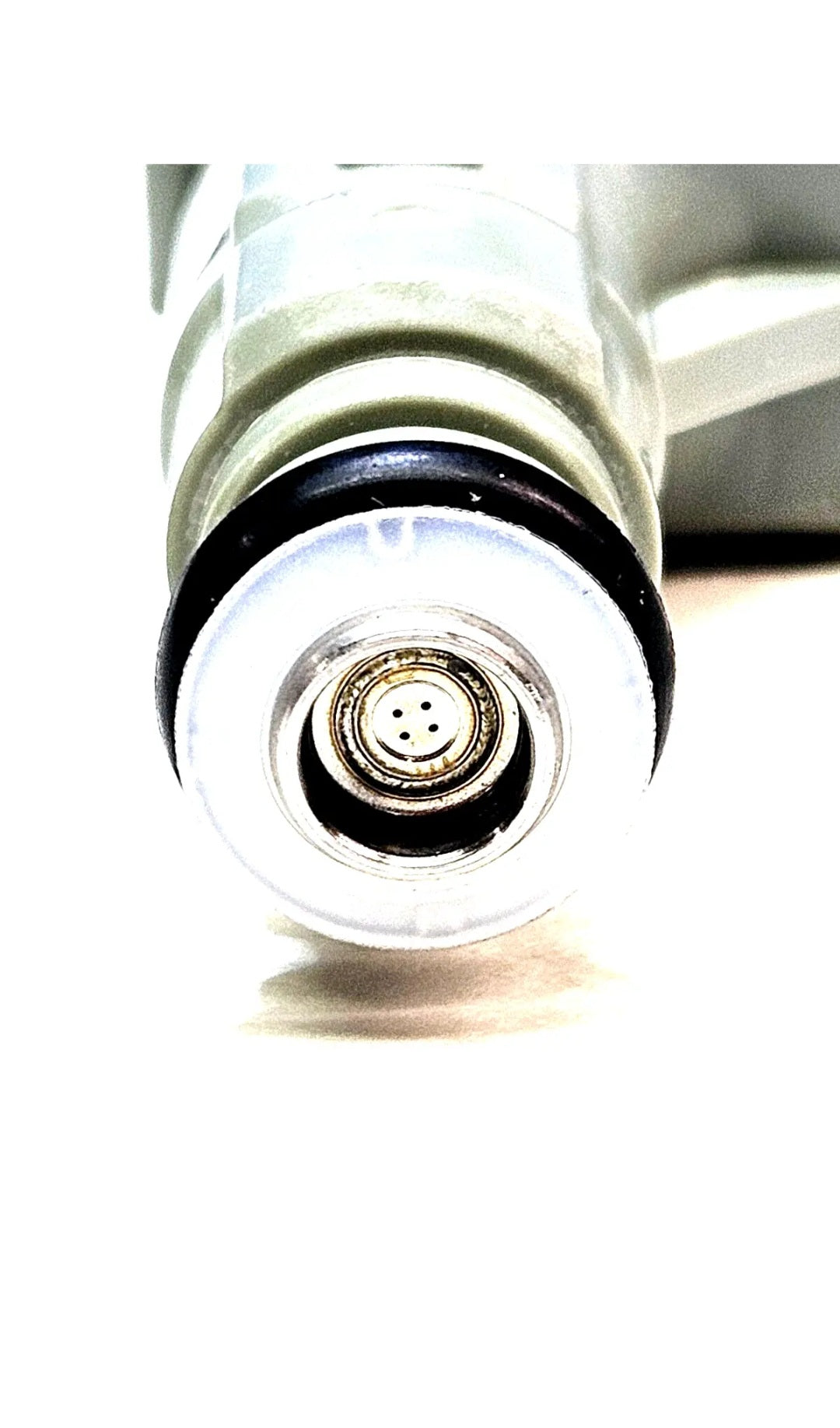 Set of 6 OEM Bosch 0280155744 / A1130780049 fuel injectors