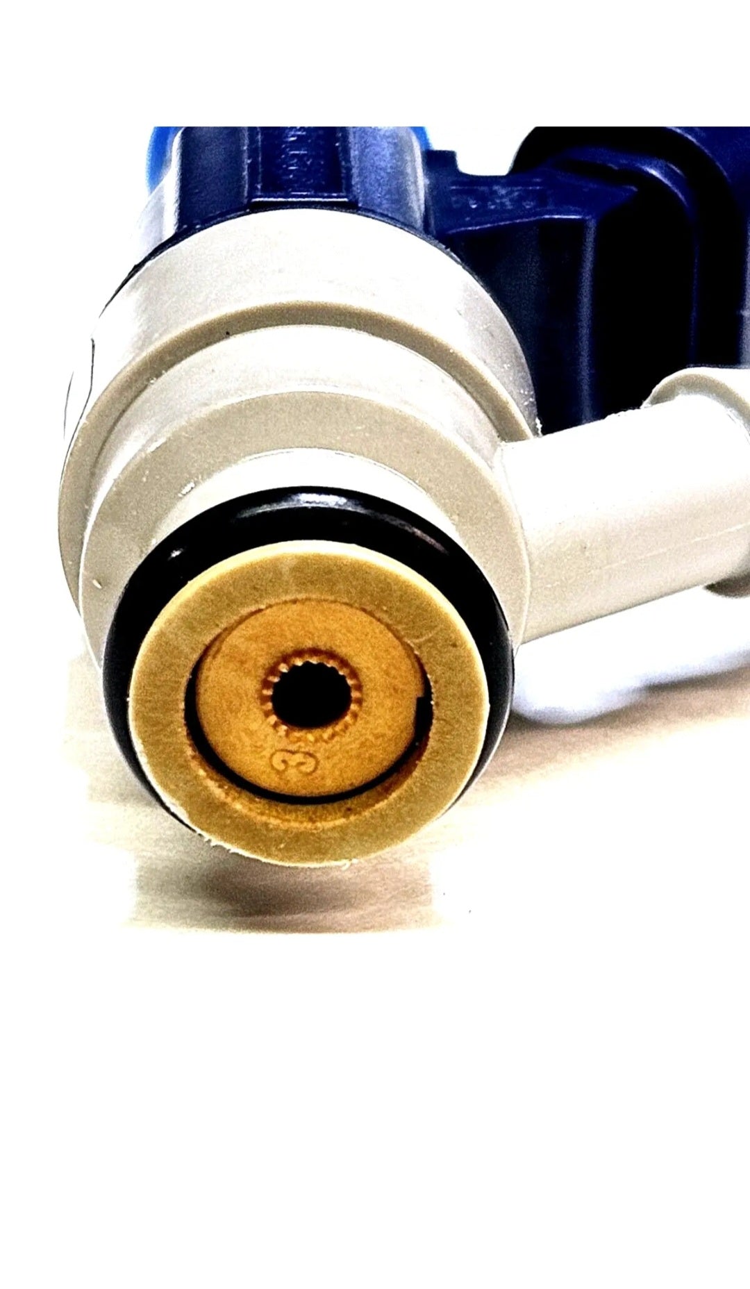 Set of 4 OEM Bosch 0280155995 / 06A906031AC fuel injectors