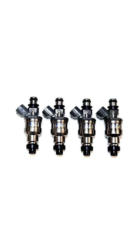 Set of 4 OEM Denso 195500-2040 / JF07-13-250 / MJF0713250 fuel injectors
