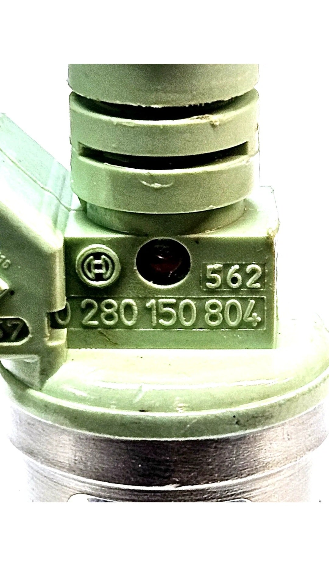 Set of 4 OEM Bosch 0280150804 / 35172832 / 95635563 fuel injectors