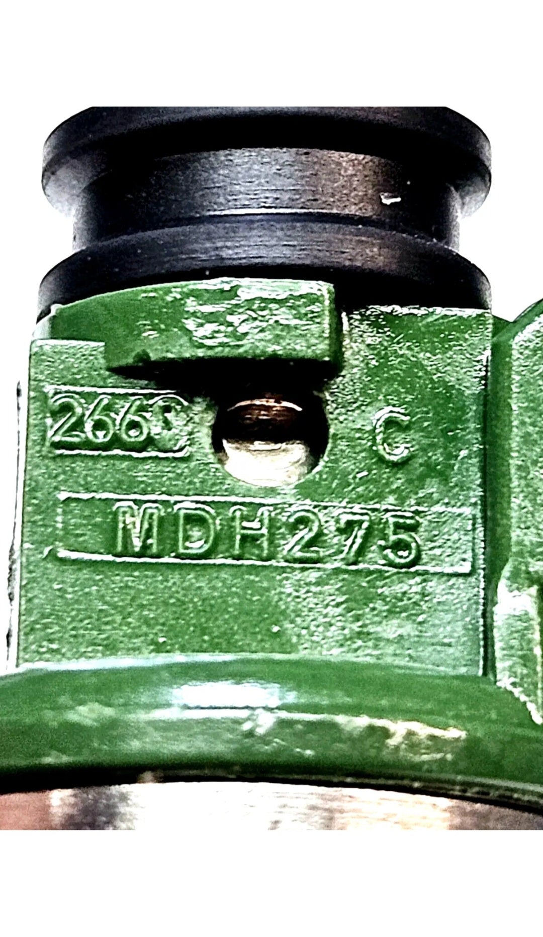 Set of 4 OEM Denso 195500-2660 / MDH275 / MD193266 fuel injectors
