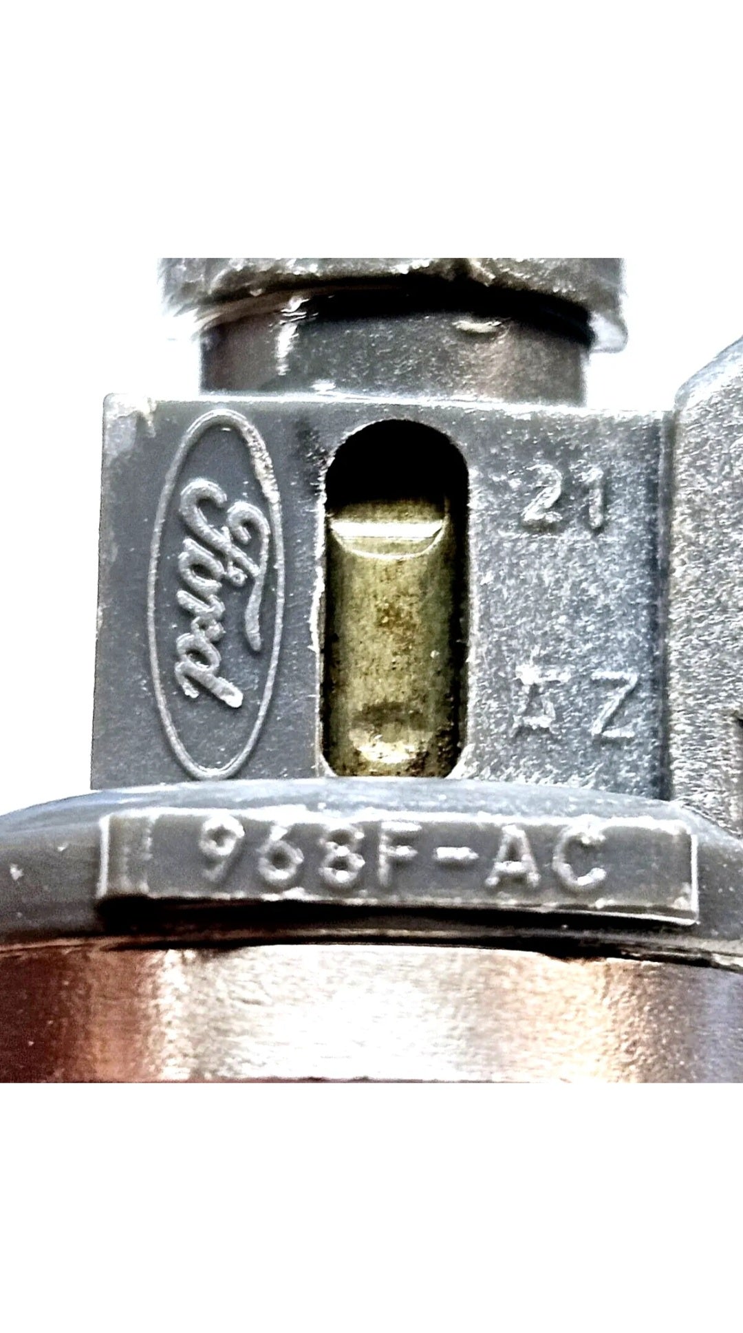 Set 4 OEM Denso 968F-AC / CM-4804 / 195500-2881 fuel injectors