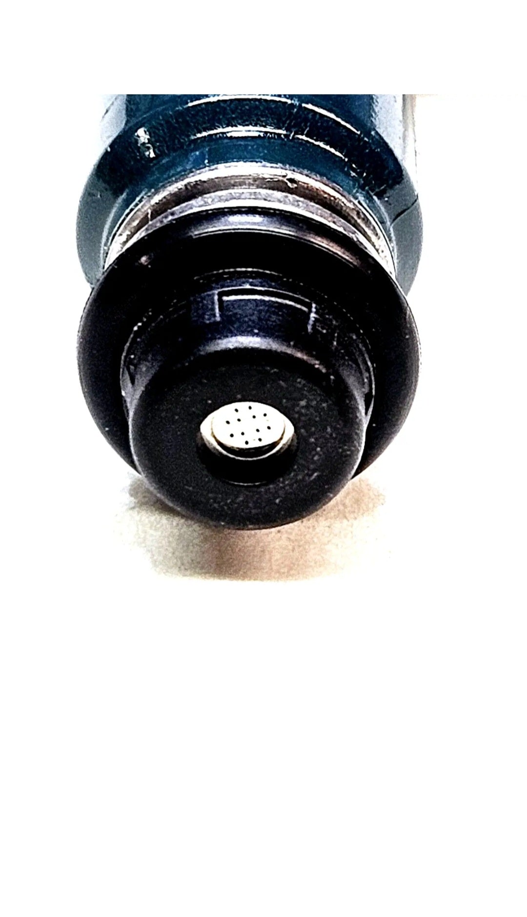 Set of 4 OEM Denso VP4M8G-BA / 195500-4360 / LF62-13-250 fuel injectors