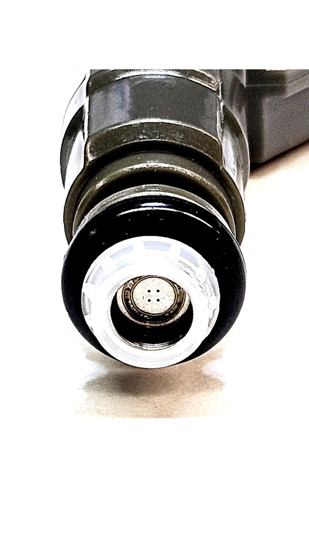 Set of 4 OEM Bosch 0280155887 / XS4U-AA / CM-5051 fuel injectors