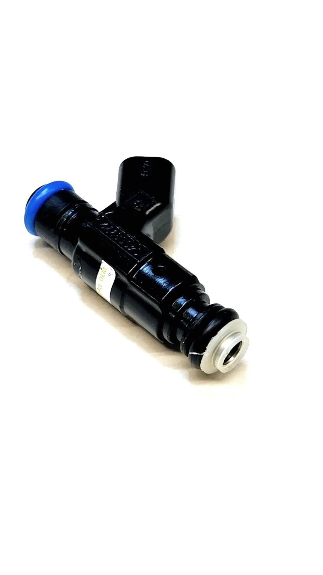 Set of 4 OEM Bosch 0280155782 / 04669772 fuel injectors
