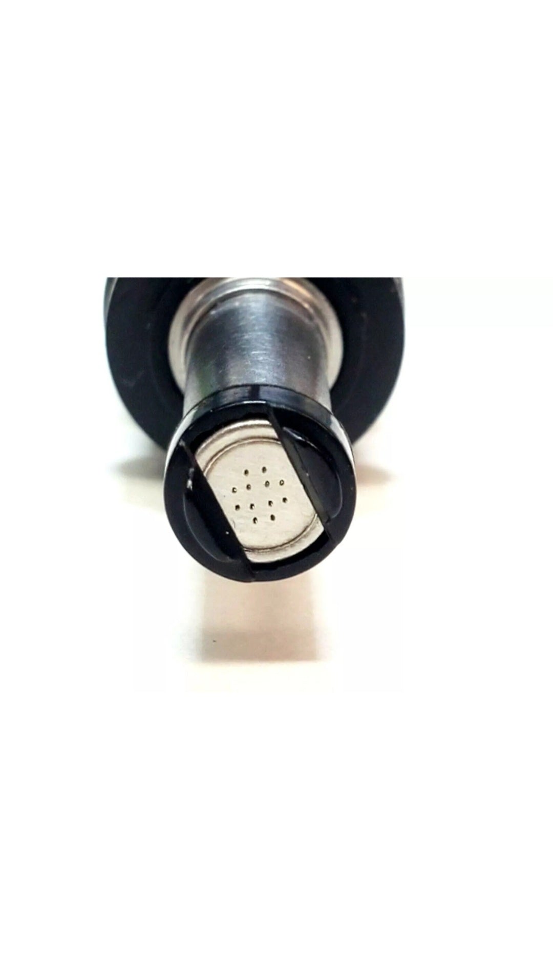 Set of 4 OEM Denso 23250-37021 / 23209-37021 / 297500-2110 fuel injectors