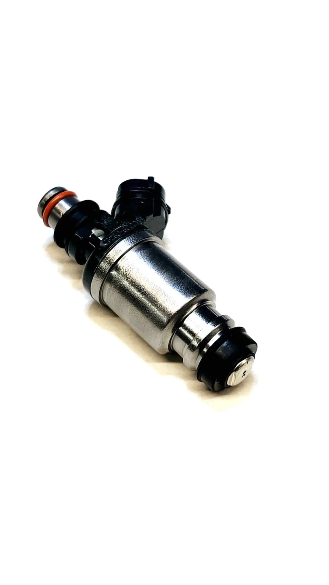 Set of 8 OEM Denso 23250-50020 / 23209-50020 / 195500-5560 fuel injectors