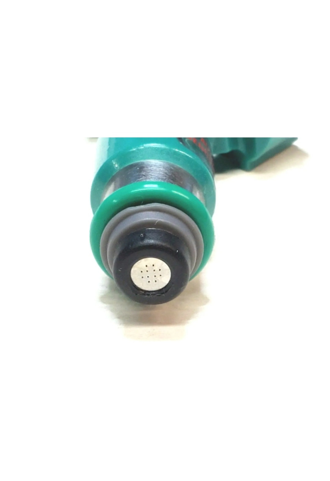 Set of 4 OEM Denso 16600-ZJ60A / 297500-1350 fuel injectors