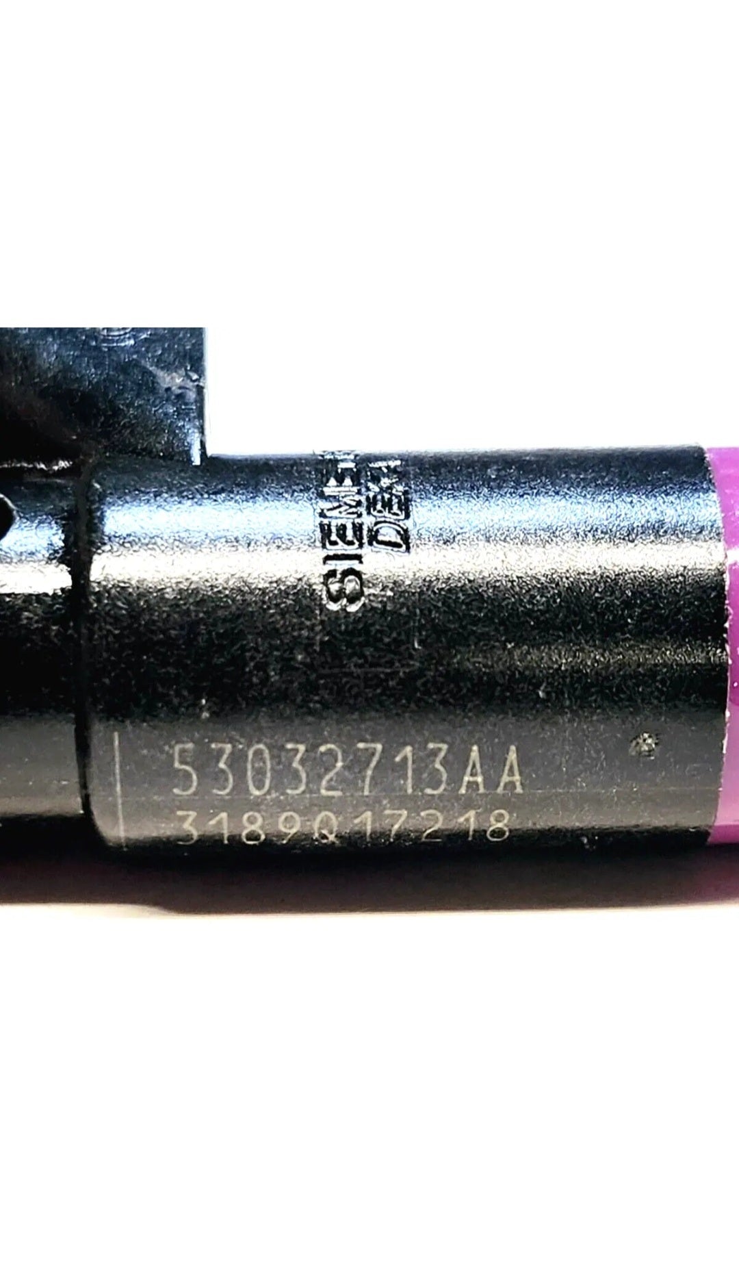 Set of 8 OEM Siemens 53032713AA / RL032713AA fuel injectors