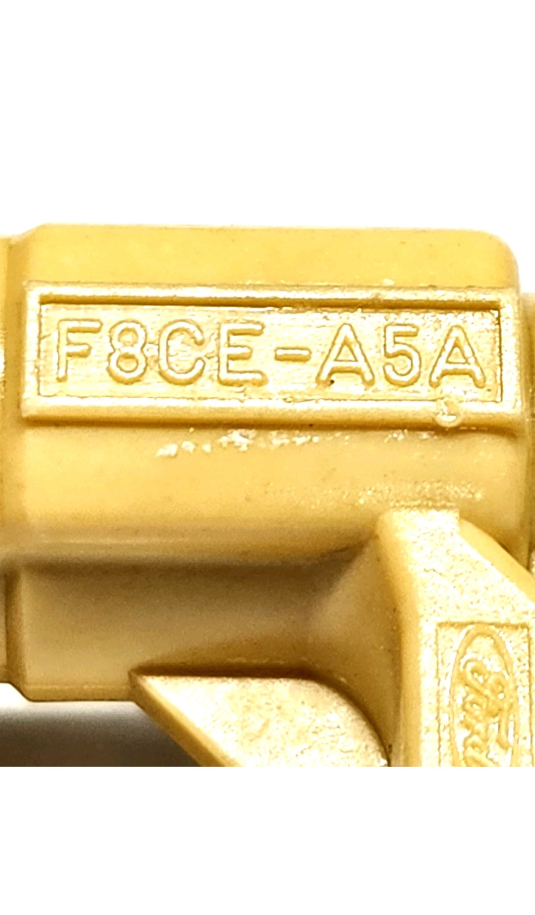 Set of 4 OEM Bosch 0280155796 / F8CE-A5A / CM-4855 fuel injectors