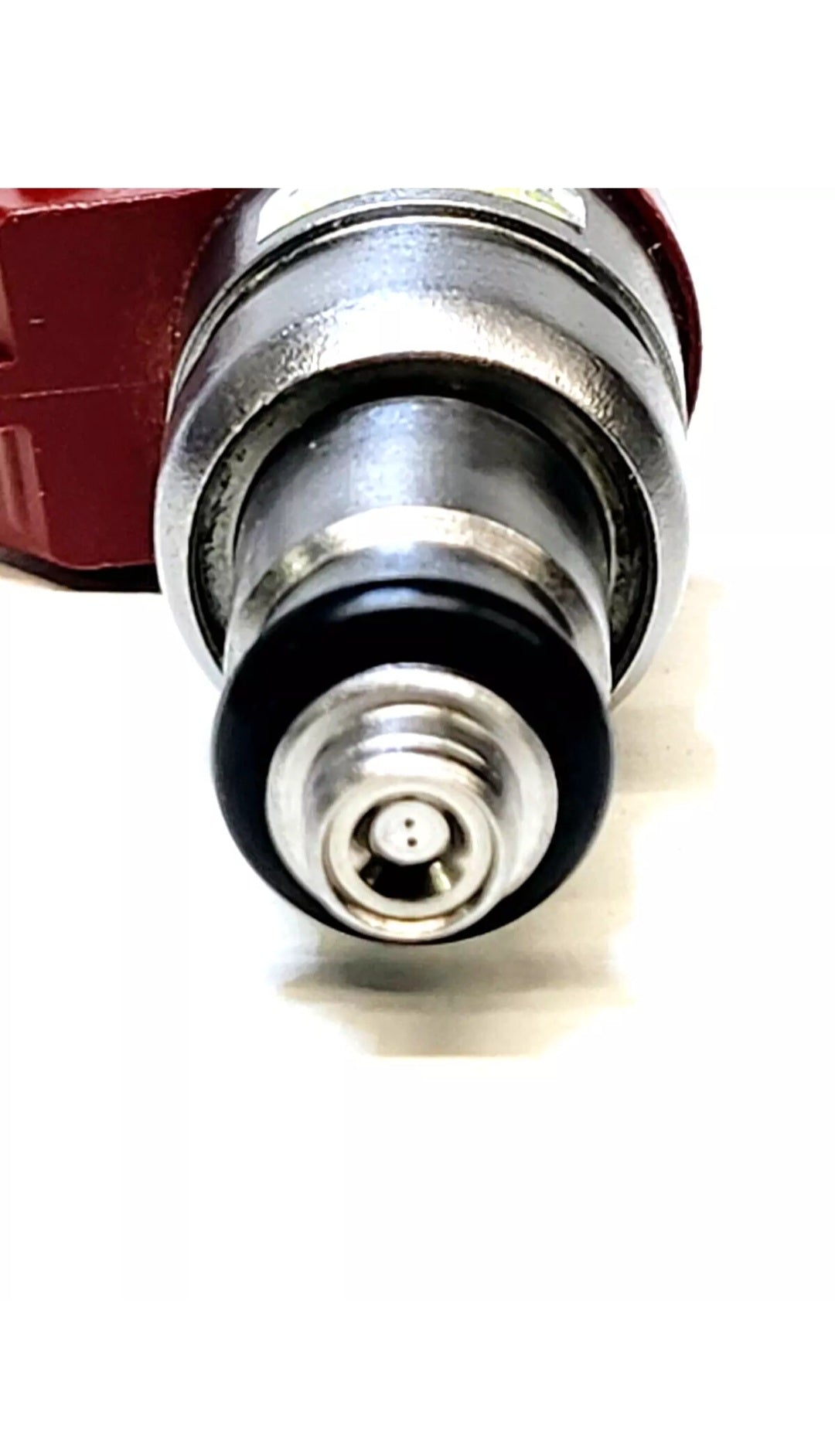 Set of 4 OEM Siemens 0000788523 fuel injectors