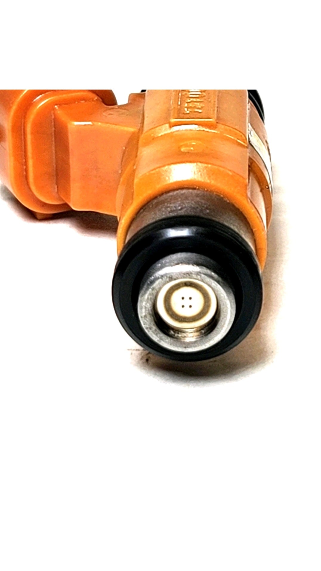 Set of 4 OEM Nikki CDH210 / 880887T1 fuel injectors