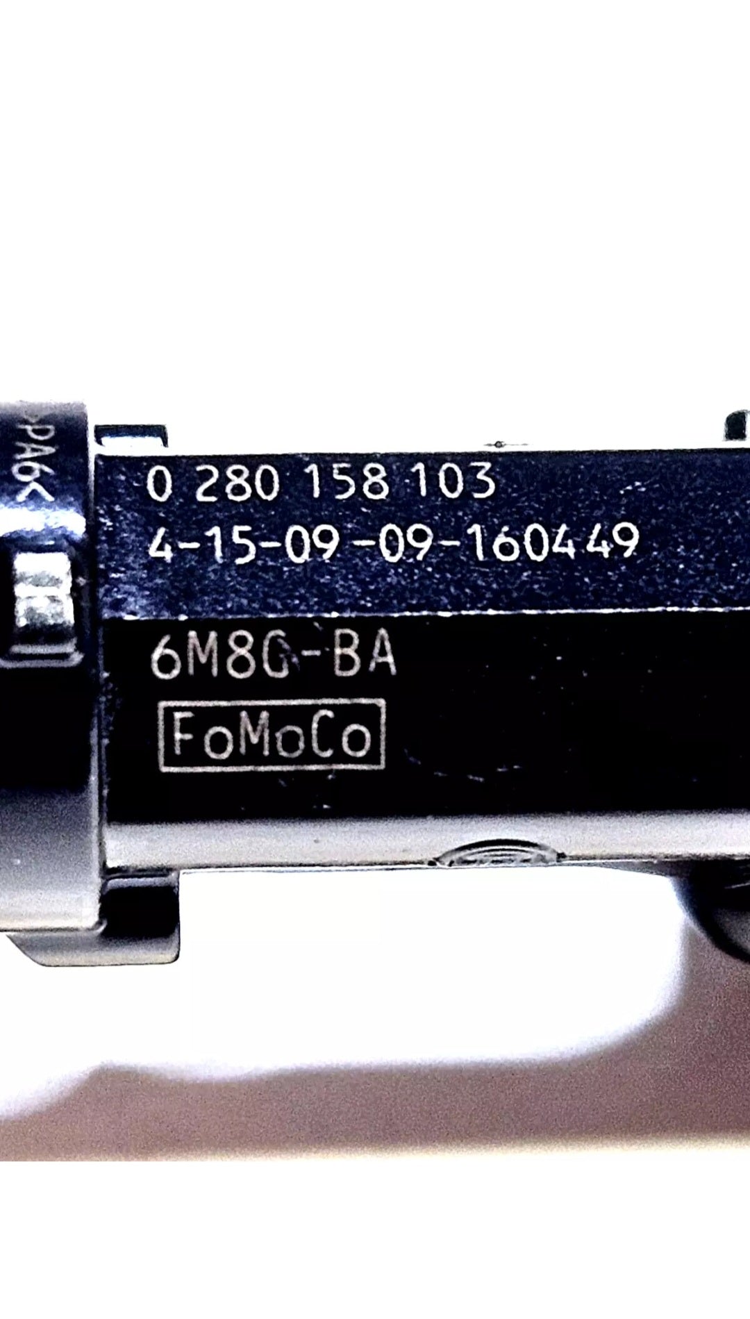 Set of 4 OEM Bosch 0280158103 / 6M8G-BA / L3G5-13-250 fuel injectors