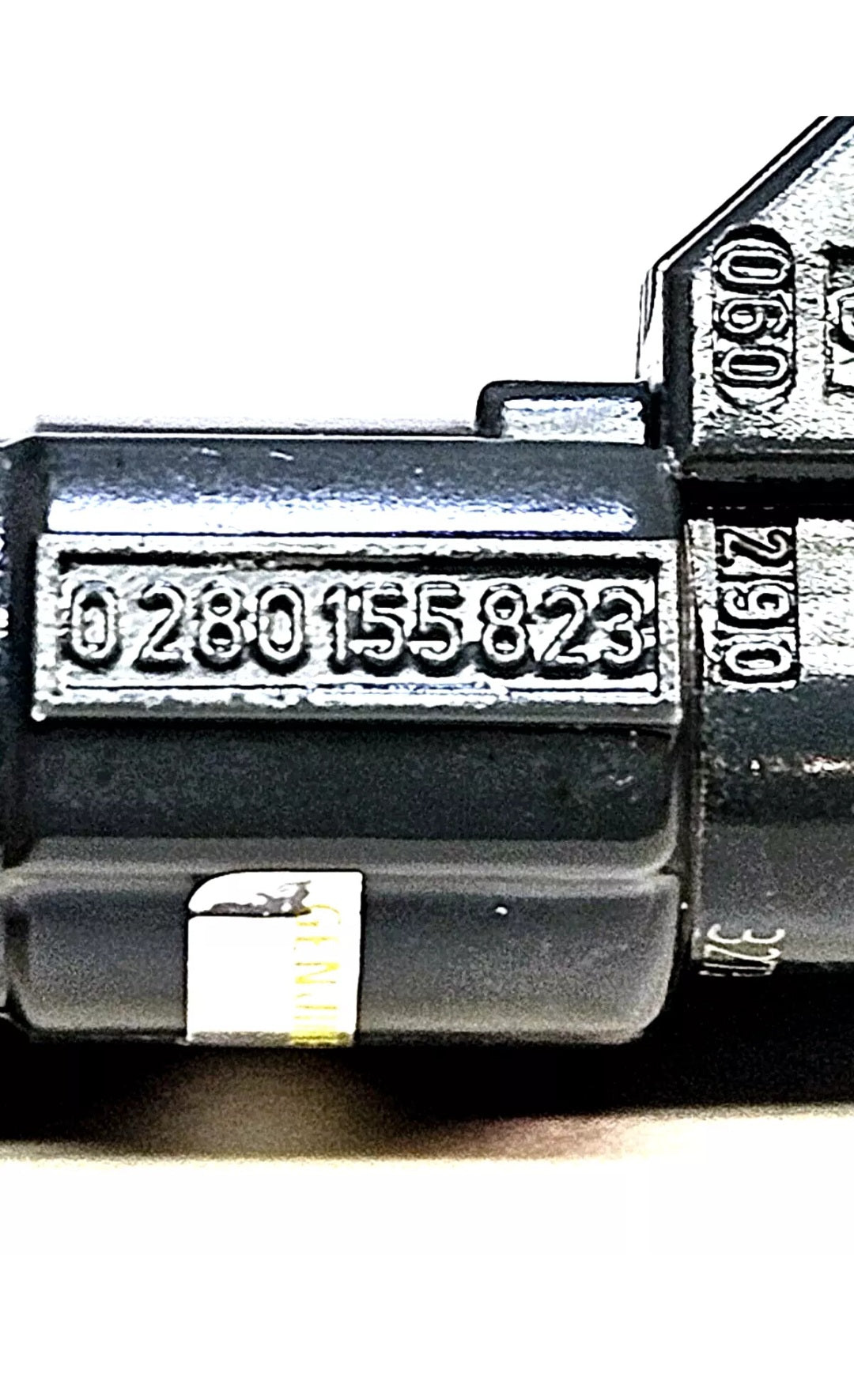 Set of 8 OEM Bosch 0280155823 / 1707843 / MJY000060 fuel injectors