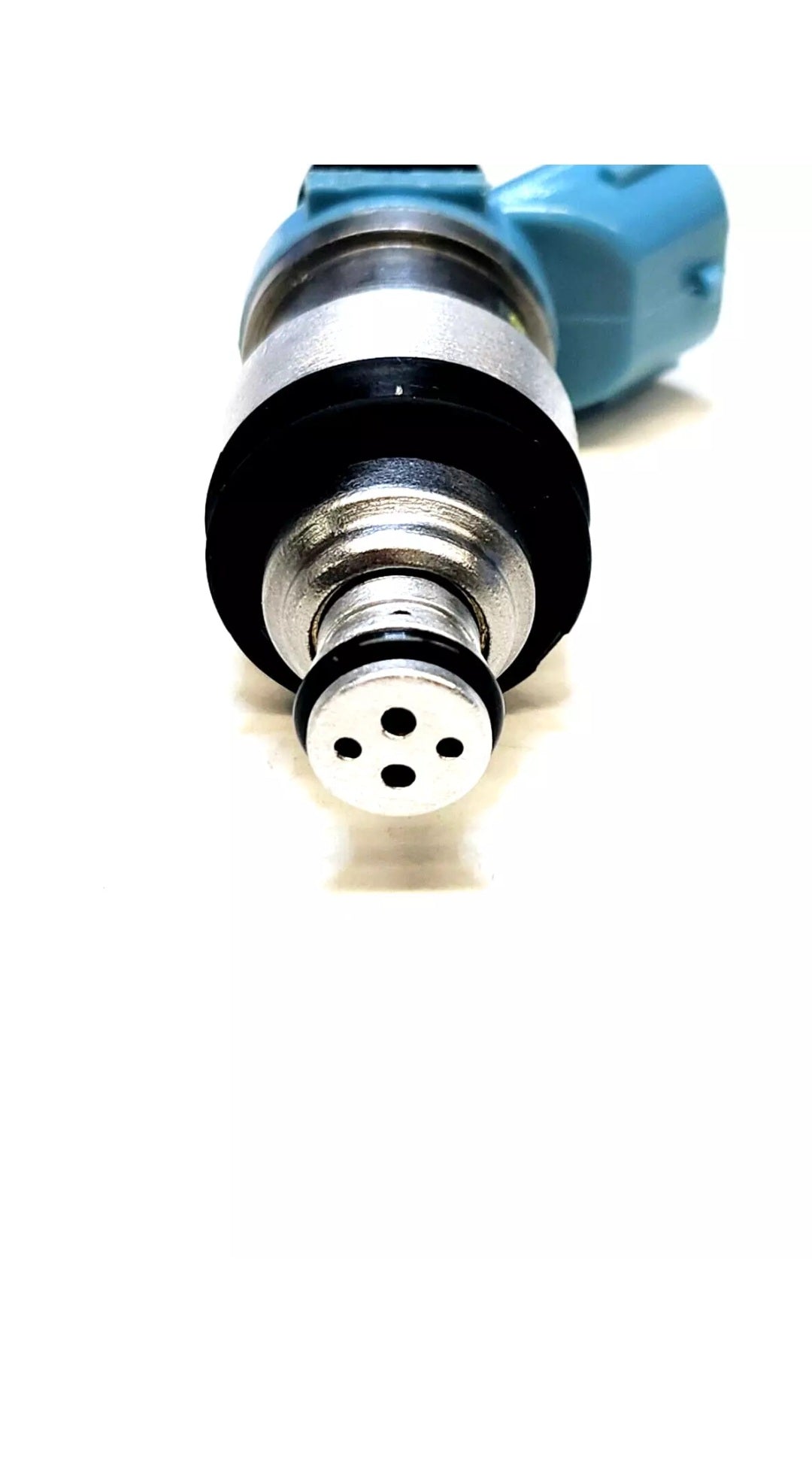 Set of 6 OEM Toyota 23250-20010 / 23209-20010 fuel injectors