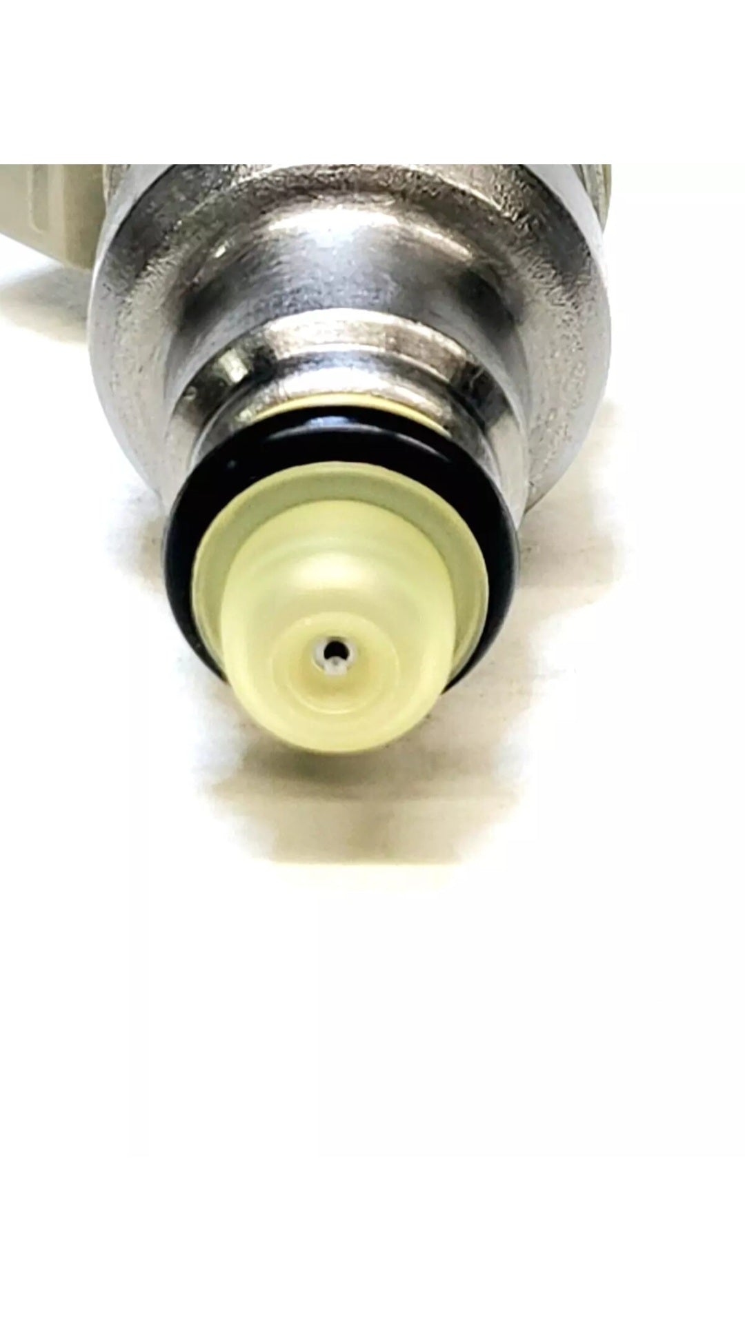 Set of 6 OEM Denso F47E-A2E / F47E-A2F fuel injectors