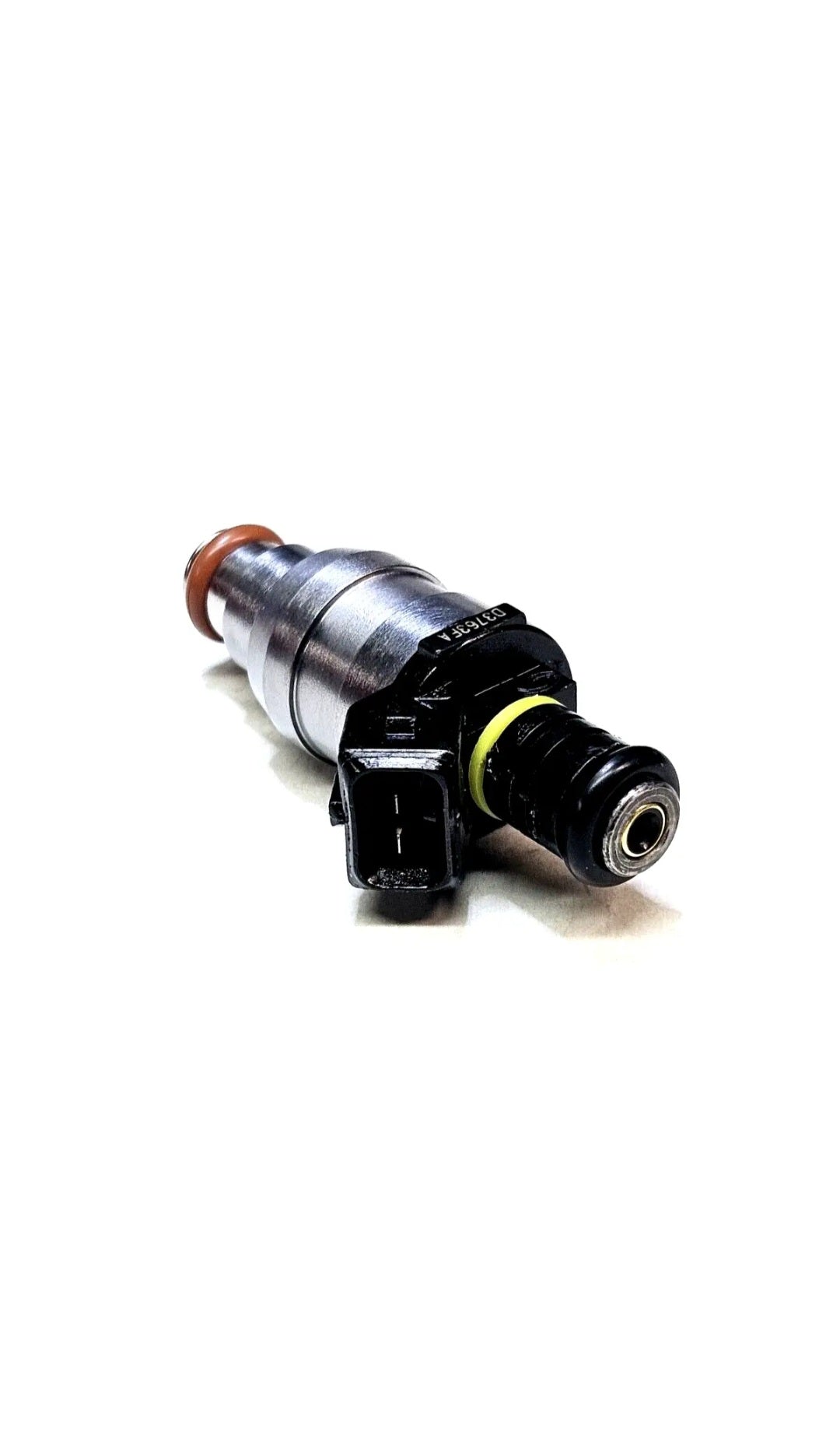 Set of 8 OEM Lucas D3763FA / 1747406 / 13641747406 fuel injectors