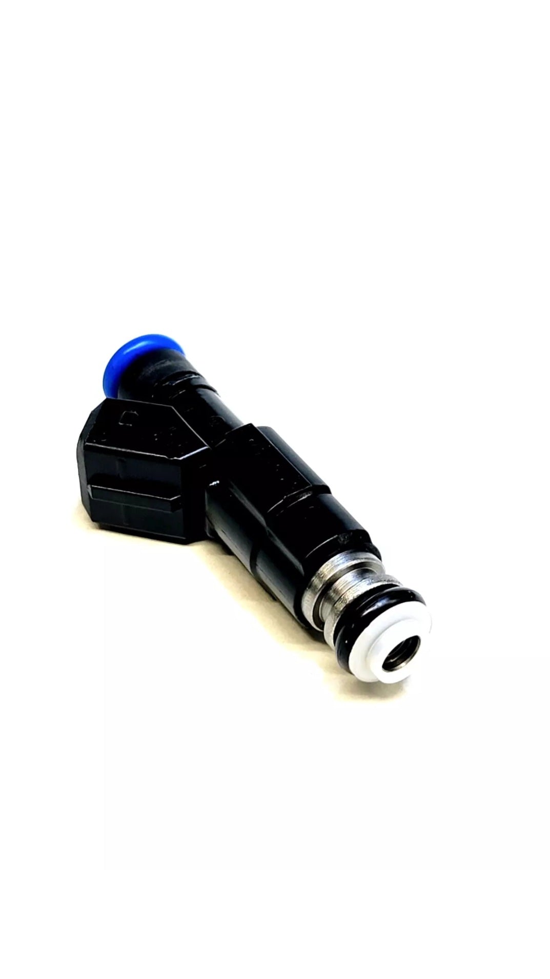 Set of 4 OEM Bosch 0280155703 / 5277739 fuel injectors