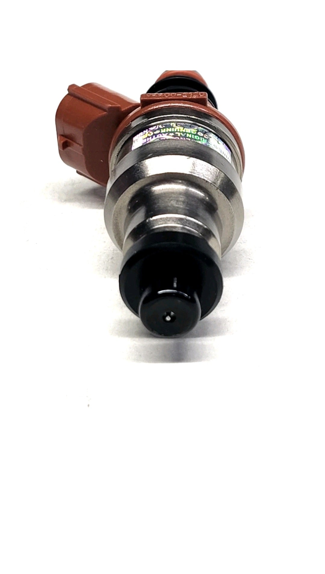 Set of 4 Remanufactured OEM Denso 195500-2120 / B61k-13-250 fuel injectors