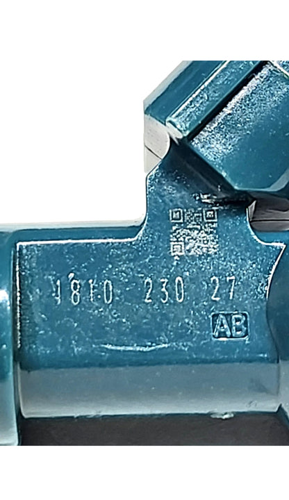 Set of 4 OEM Denso 16611-AA800 / 297500-1810 fuel injectors