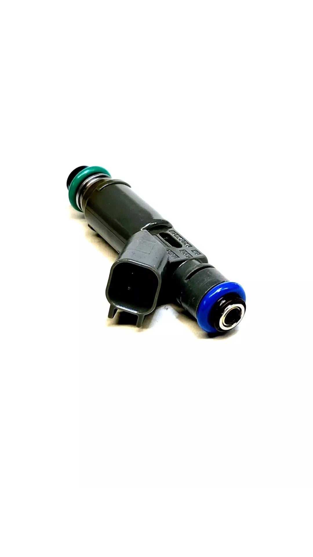 Set of 8 OEM Denso 12582704 / 195500-4670 12-hole fuel injectors