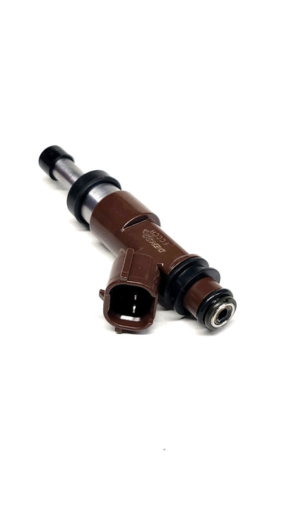 Set of 4 Remanufactured OEM Denso 16611-AA920 / 297500-2340 fuel injectors