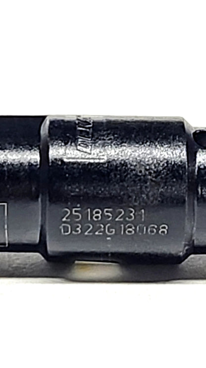 Set of 4 OEM Deka 25185231 fuel injectors