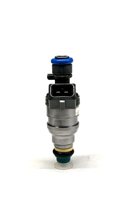 Set of 6 Remanufactured OEM Bosch 0280155209 / 0000787323 fuel injectors