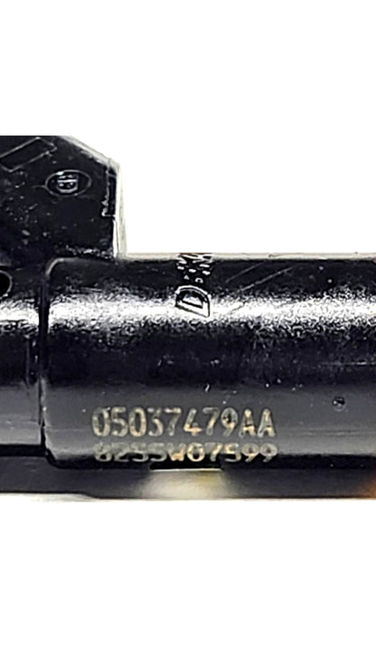 Set of 8 OEM Deka 05037479AA / RL037479AA fuel injectors