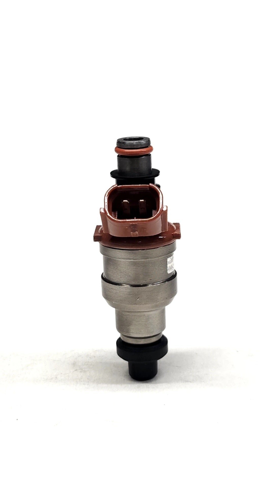 Set of 4 Remanufactured OEM Denso 195500-2120 / B61k-13-250 fuel injectors