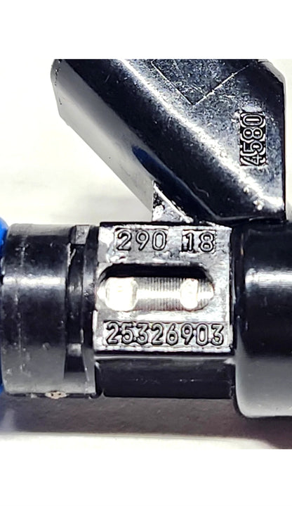 Set of 8 OEM Denso 25326903 /195500-4580 / 88894361 / 217-1517 fuel injectors