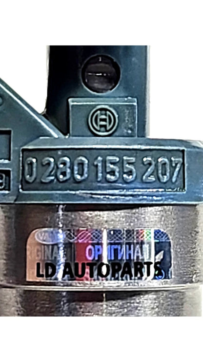 Set of 8 OEM Bosch 0280155207 / 0000787823 fuel injectors