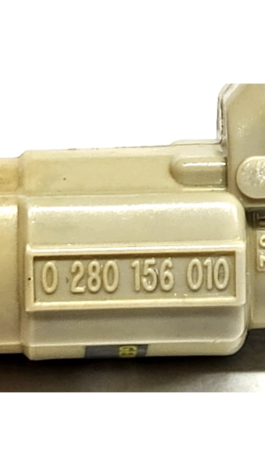 Set of 4 Remanufactured OEM Bosch 0280156010 / 1L5G-AA / CM-5032 fuel injectors