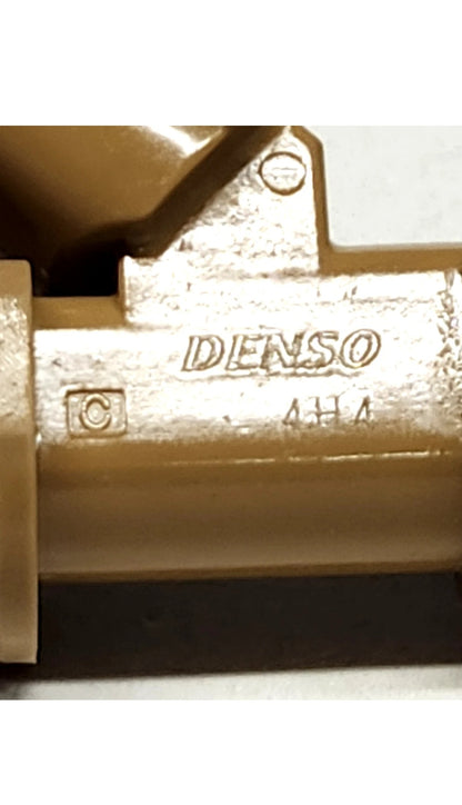 Set of 6 Remanufactured OEM Denso 16450-RCJ-A01 / 195500-0260 fuel injectors