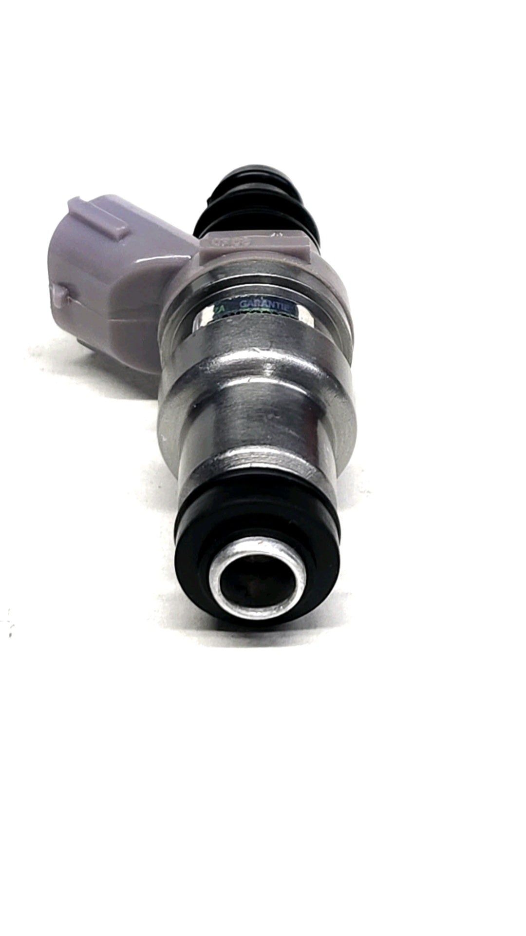 Set of 4 Remanufactured OEM Toyota 23250-11040 / 23209-11040 fuel injectors