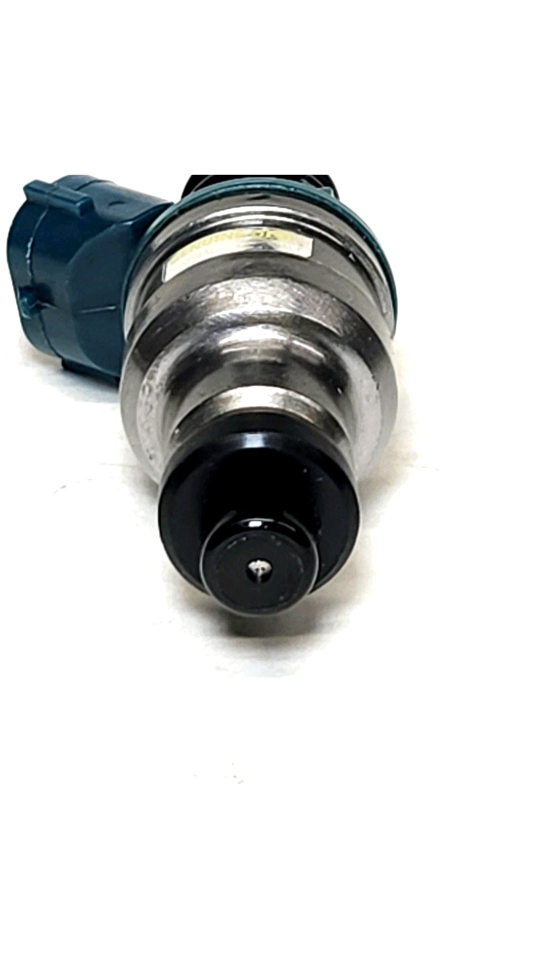 Set of 4 Remanufactured OEM Nikki INP-480 / FS01-13-250A fuel injectors