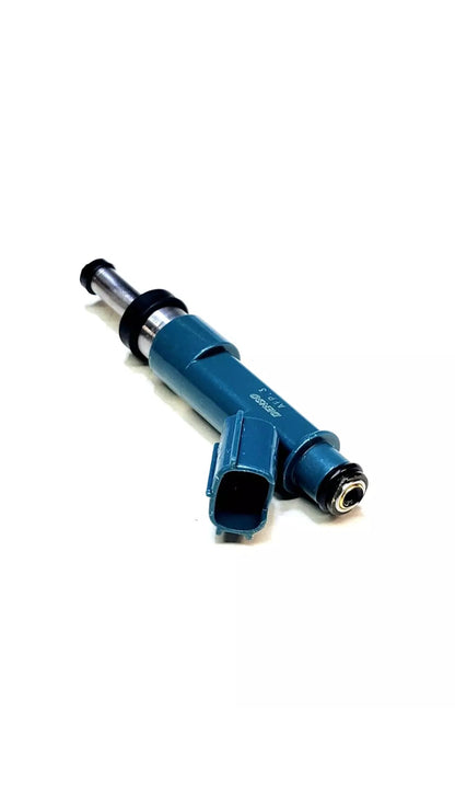 4 Genuine Denso 23250-37020 / 297500-1580 fuel injectors