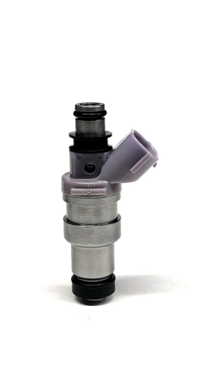 Set of 4 Remanufactured OEM Toyota 23250-11040 / 23209-11040 fuel injectors