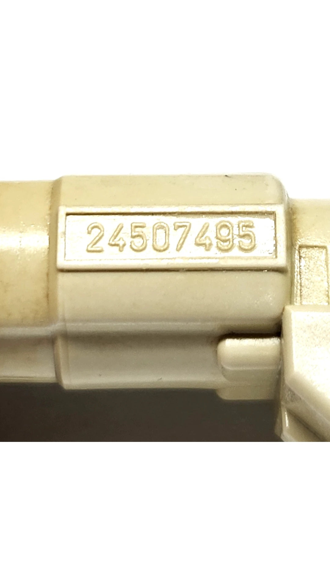 Set of 8 OEM Bosch 0280155811 / 24507495 / 24508208 34lb fuel injectors