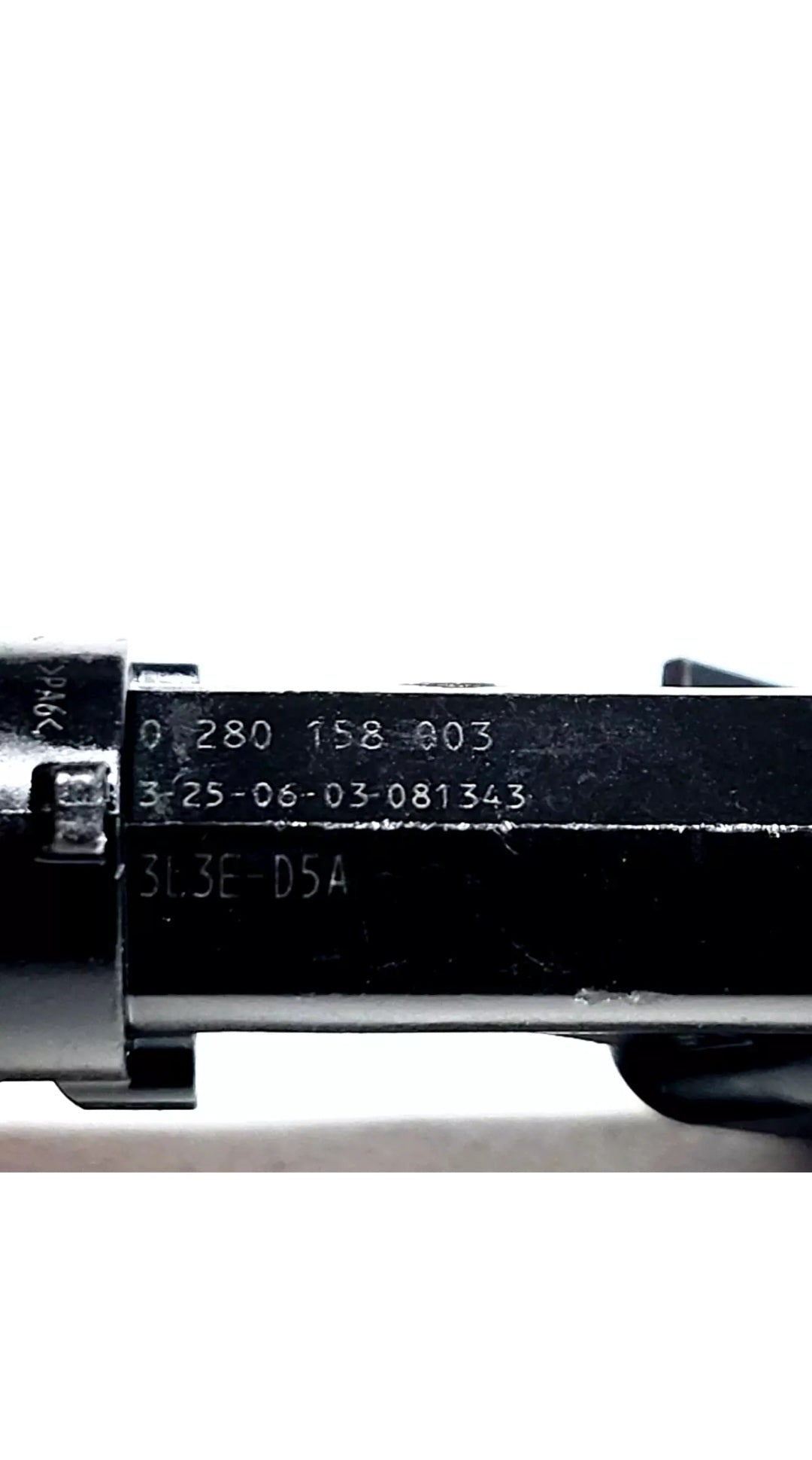 Set of 8 OEM Bosch 0280158003 / 3L3E-D5A / CM-5058 fuel injectors