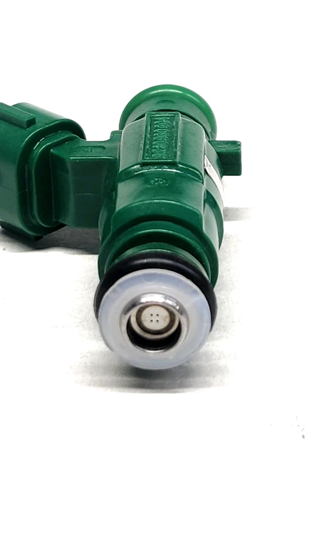 Set of 4 Remanufactured OEM Hyundai 35310-37150 / 9260930004 fuel injectors