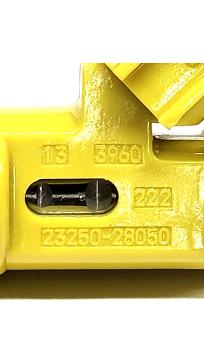 Set of 4 OEM Denso 23250-28050 / 23209-28050 / 195500-3960 fuel injectors