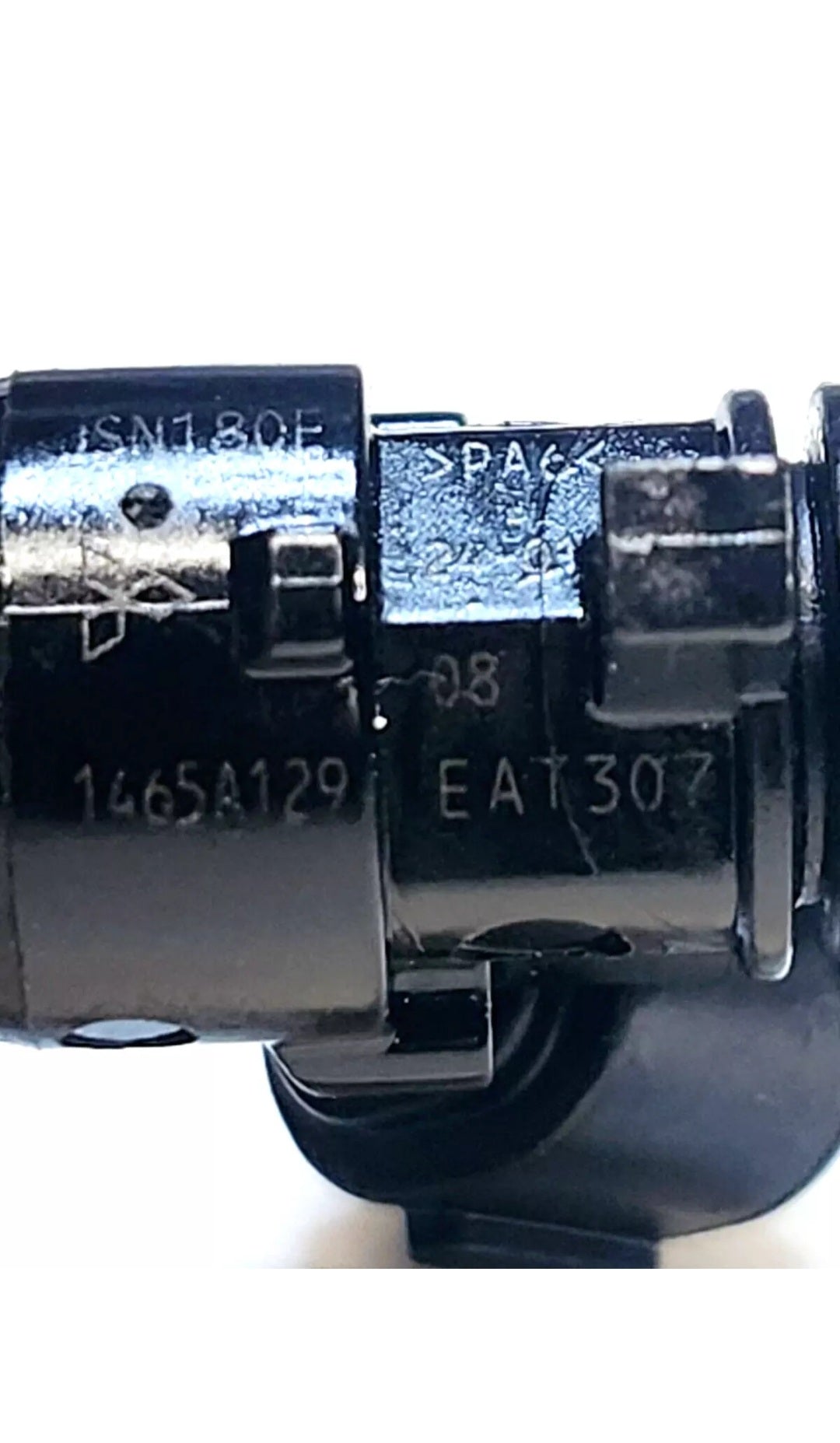 Single Genuine Nikki EAT307 / 1465A129 / JSN180E fuel injector