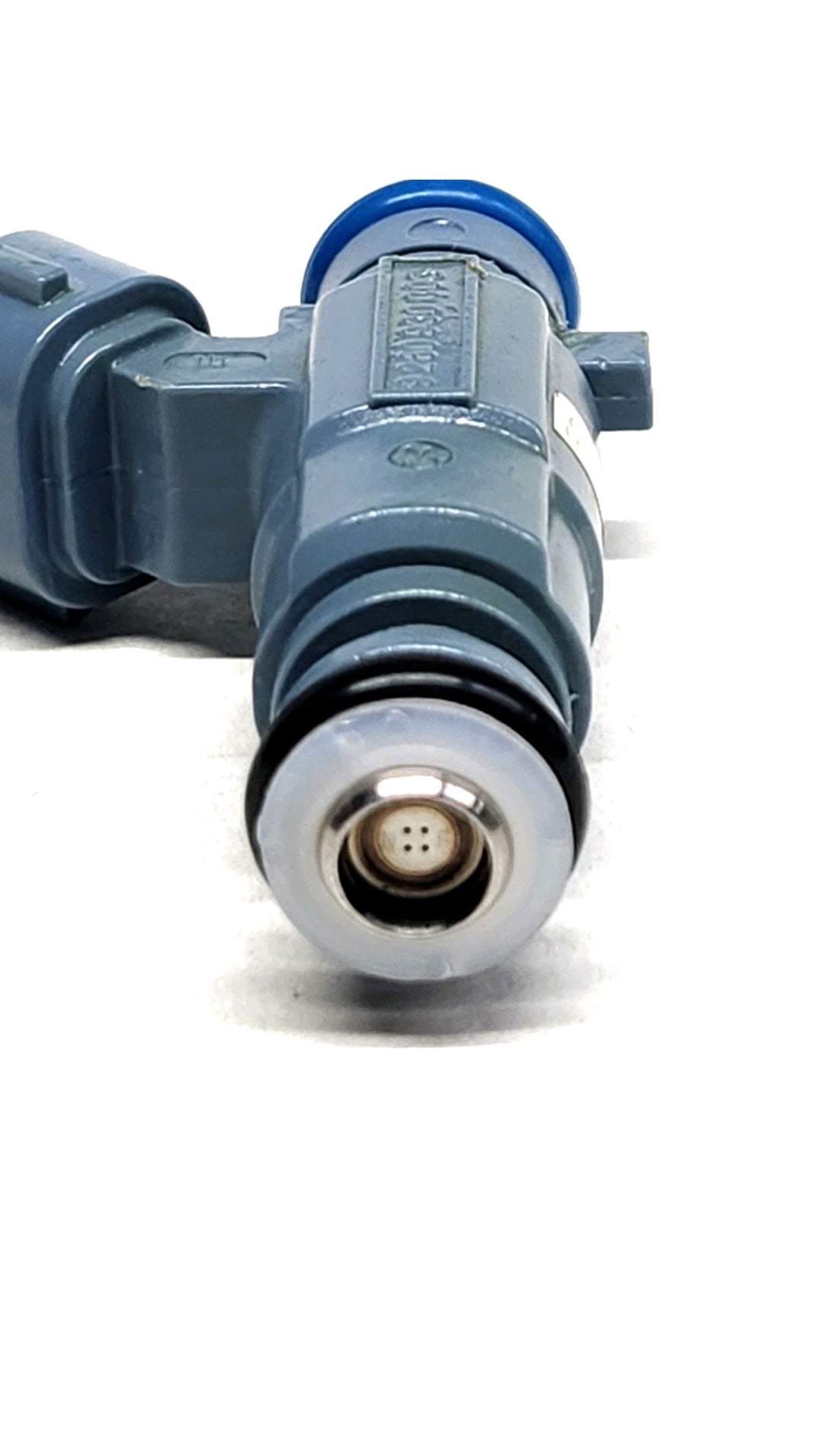 Set of 4 Remanufactured OEM Hyundai 35310-38010 / 9260930003 fuel injectors