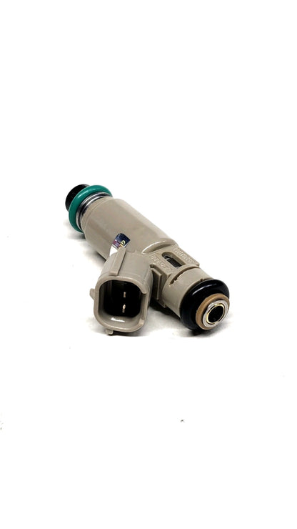 Set of 4 Remanufactured OEM Hyundai 35310-23900 / 3531023900 fuel injectors