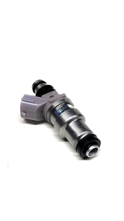 Set of 4 Remanufactured OEM Toyota 23250-11040 / 23209-11040 fuel injectors