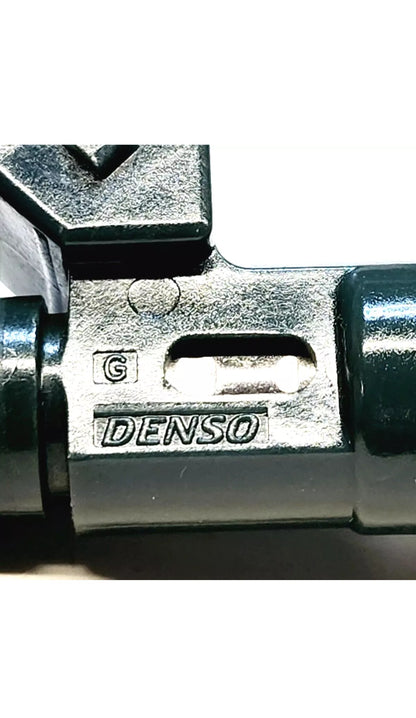 8 Genuine Denso XR82-AF / AJ83967 / 195500-3352 fuel injectors